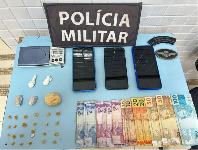 Dois suspeitos presos e um menor apreendido por envolvimento com o tráfico de drogas em Guaçuí